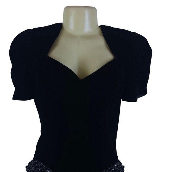 Vintage Niki Black Velvet Keyhole Back Midi Dress Beaded Accent Empire Sz 6 - Picture 4 of 9
